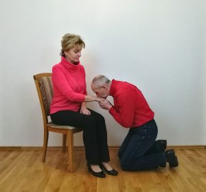 Šeimos išlaikymo modelis - Žmonos viršus